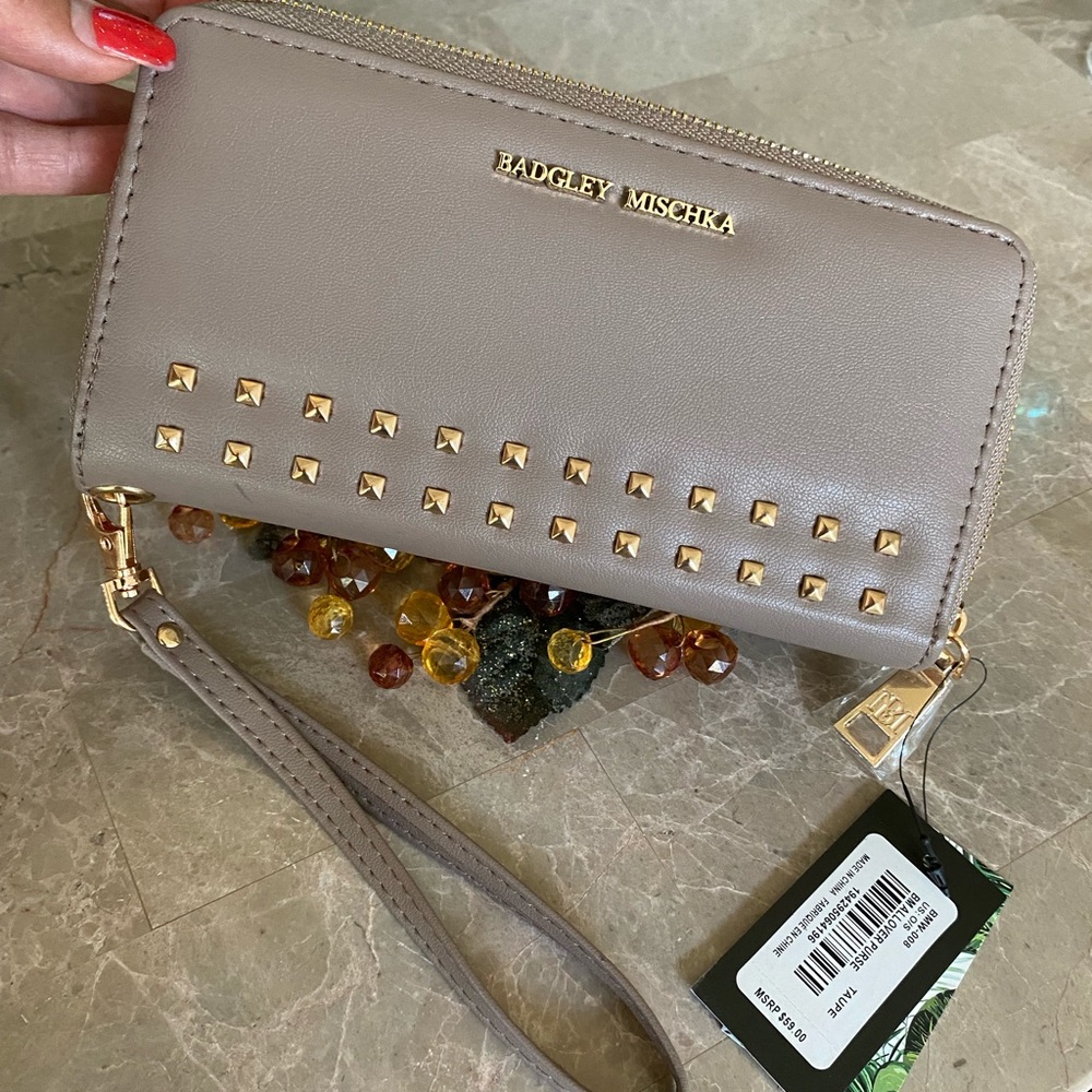 BADGLEY MISCHKA Phone Case Wallet